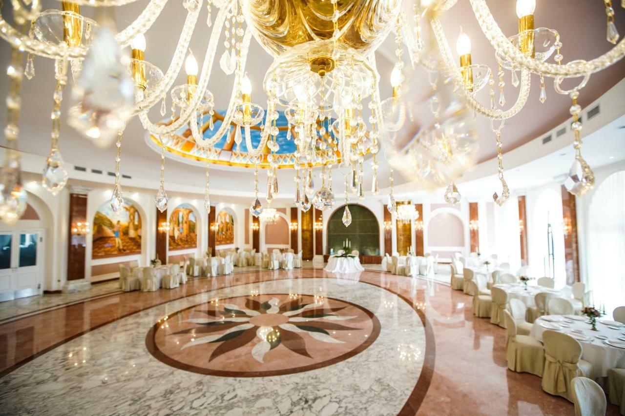 Parco Dei Templari Hotel Altamura Eksteriør billede
