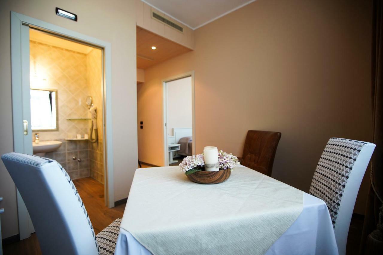Parco Dei Templari Hotel Altamura Eksteriør billede