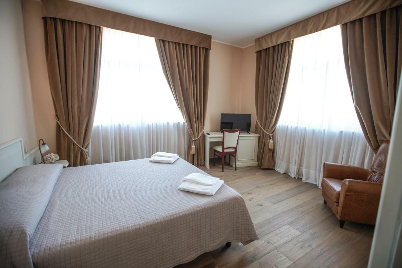 Parco Dei Templari Hotel Altamura Eksteriør billede